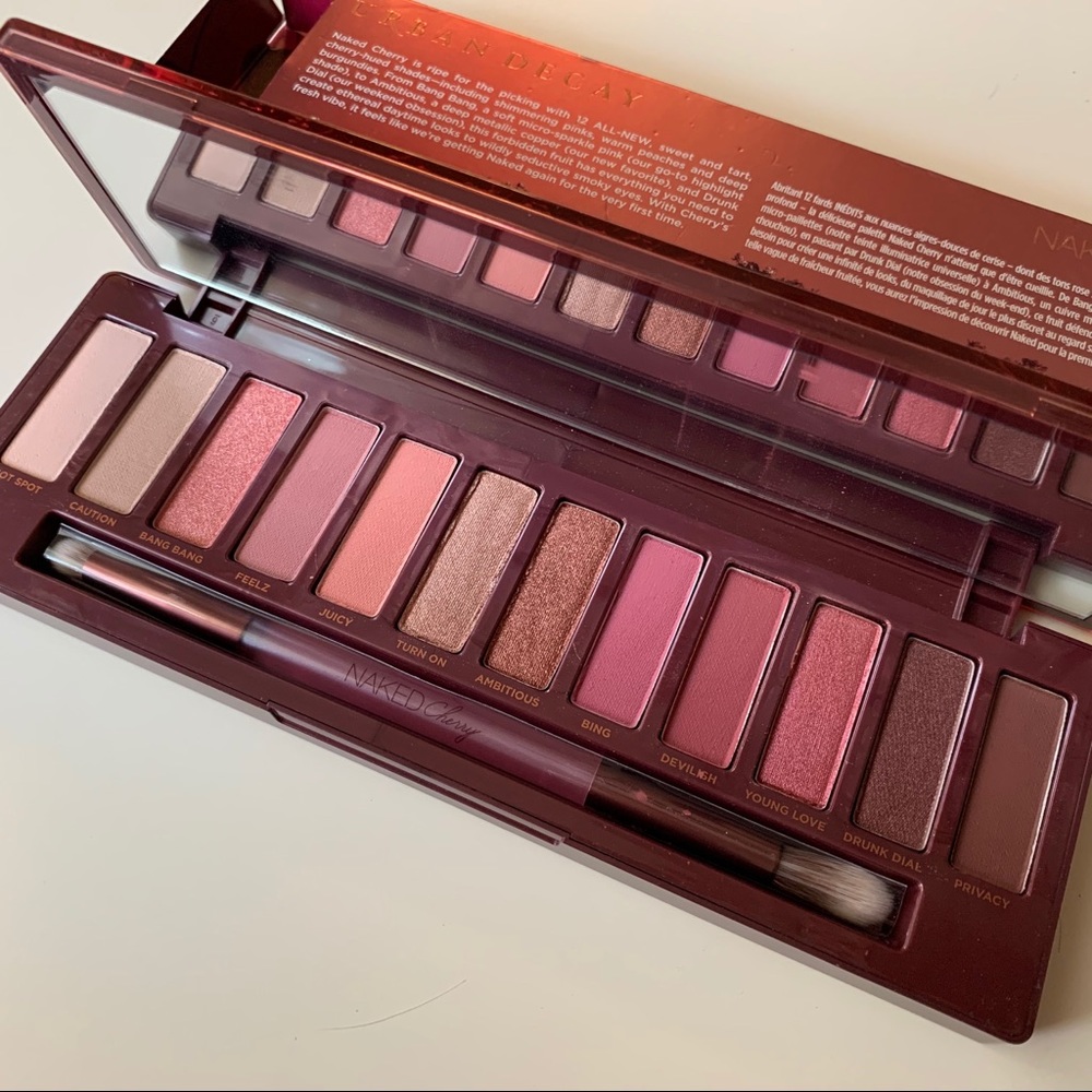 Urban Decay Naked Eyeshadow Palette
